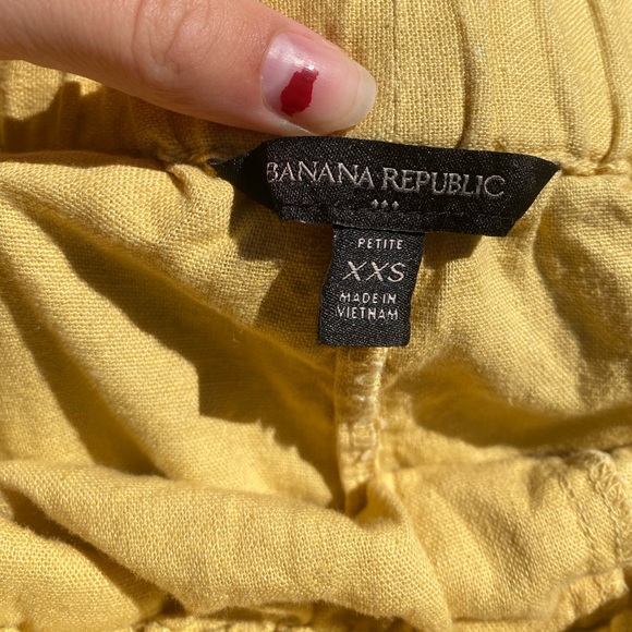Banana Republic Linen Blend Shorts - Picture 3 of 4